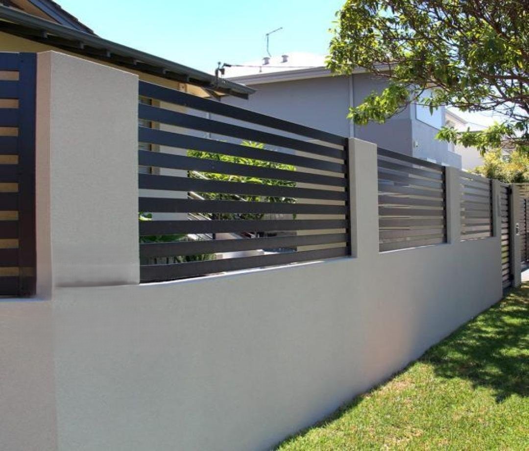 سواتر أحواش الدمام: الحل الأمثل للخصوصية والحماية بتصاميم عصرية